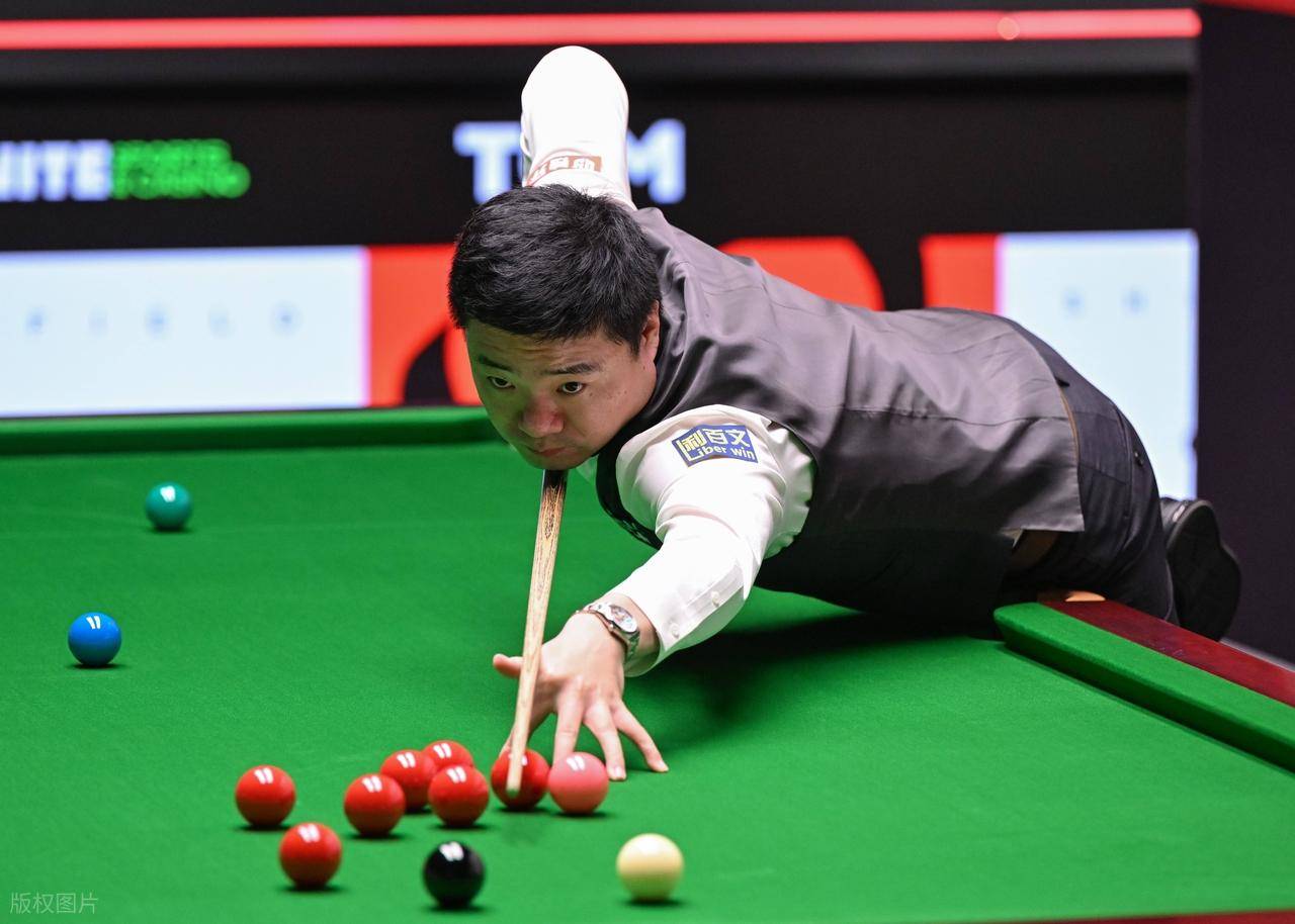 竟在不同选 竟在不同选