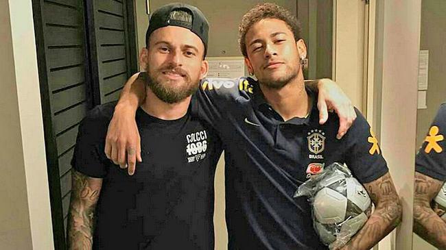 男篮仅效力 男篮仅效力