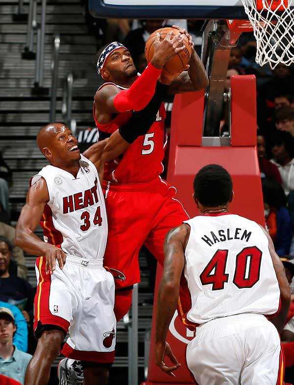 在联赛中站 在联赛中站